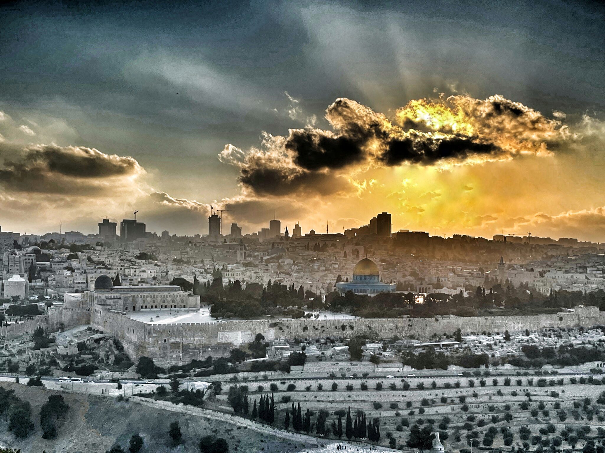 Jerusalem skyline at sunset from the Mount of Olives, Dome of the Rock and al-Aqsa Mosque in the foreground, 2022